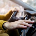 mal olor del aire acondicionado del coche